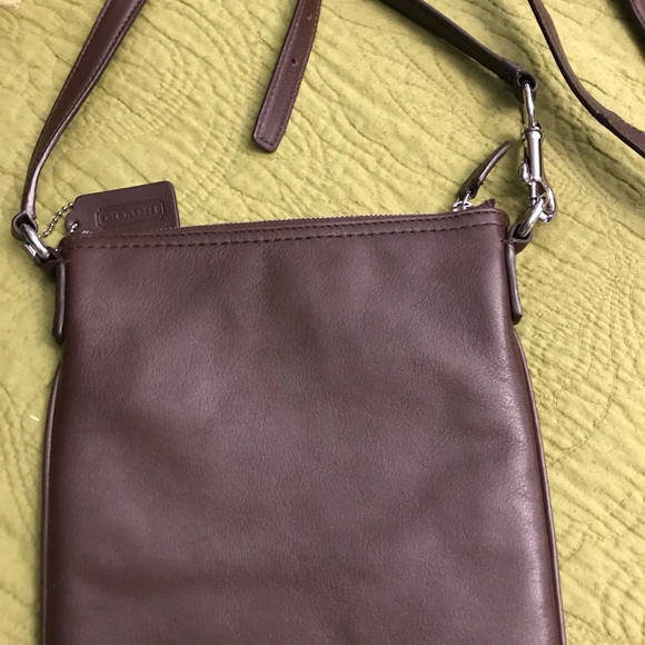 Coach tiny purse - Picture 2 of 3
